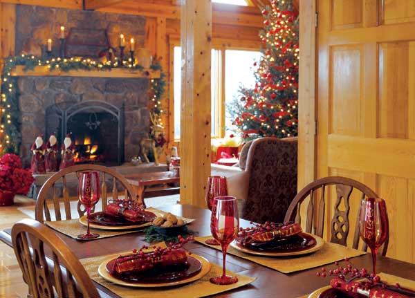 Log home dining room at Christmas