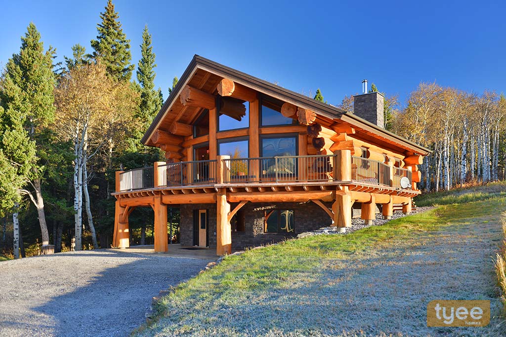 Tyee Log & Timber Western Red Cedar Log Home