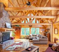 great room--Katahdin's Acorn Log Home