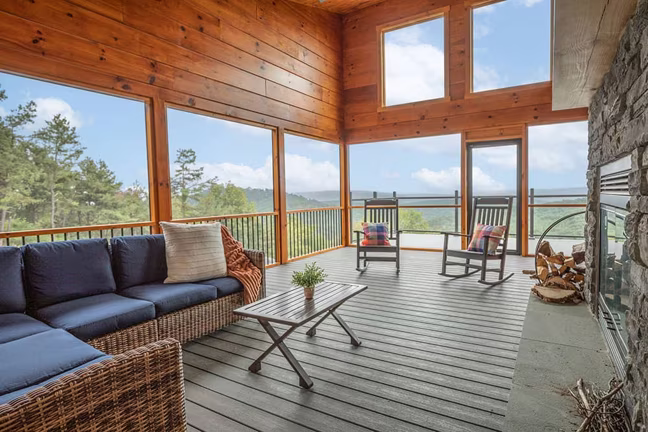 Grand Summit Log - Porch - Timberhaven