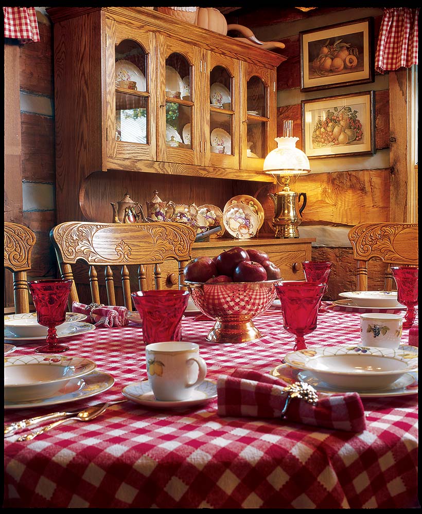dining area style log home