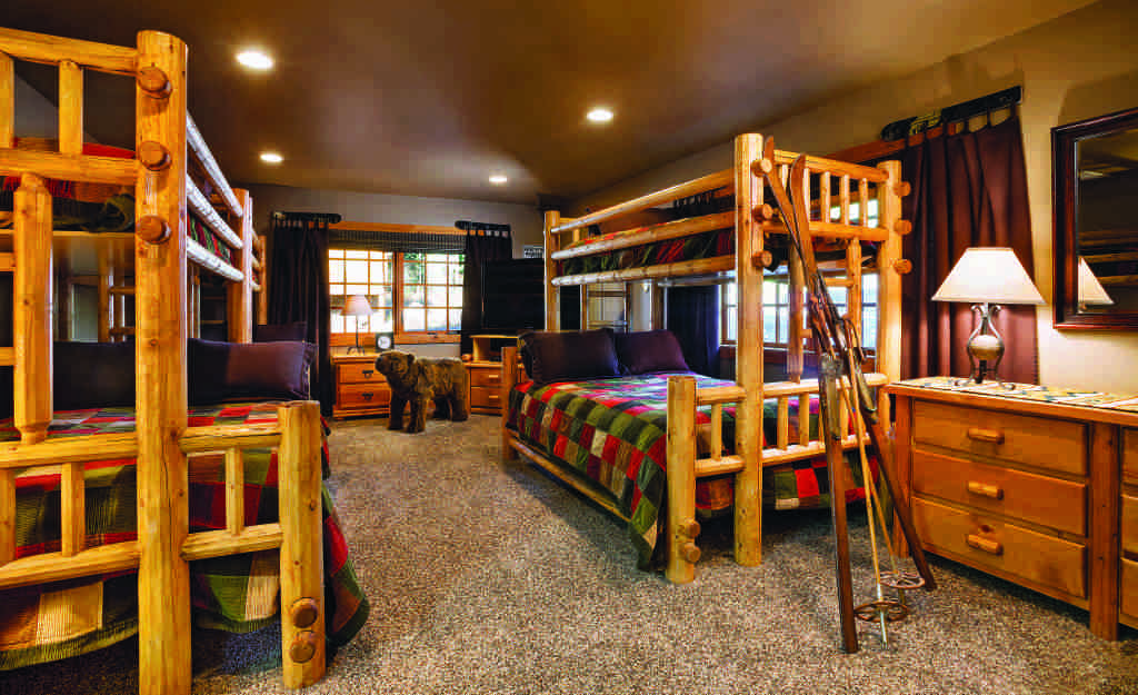 bunk beds carpet ski lodge